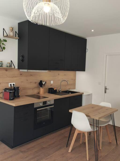 Annecy Vieille Ville, Superbe Appartement Au Calme ภายนอก รูปภาพ